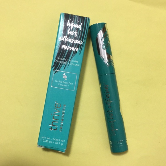 Thrive Causemetics Liquid Lash Extensions Mascara/Rich black Brynn - Picture 2 of 3
